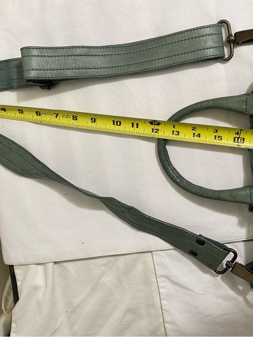 Maurizio Taiuti Sage Green Leather Crossbody Tote - Picture 14 of 15